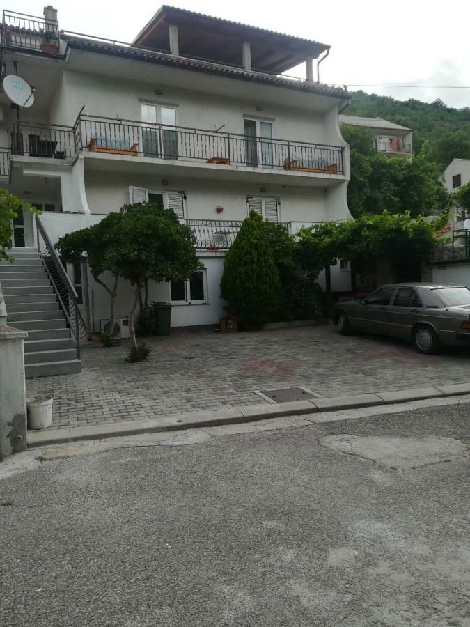 Ferienwohnung Luca Senj  Exterior foto