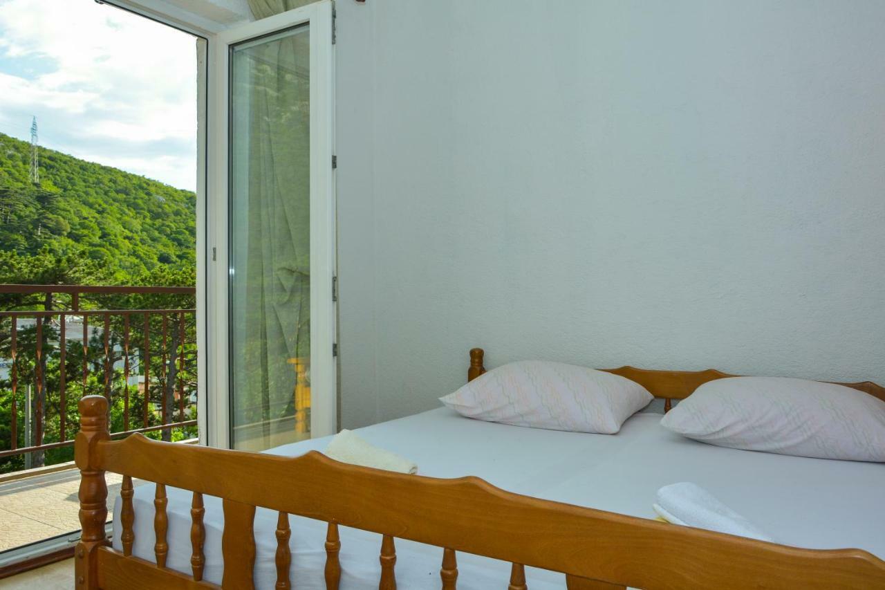 Ferienwohnung Luca Senj  Exterior foto